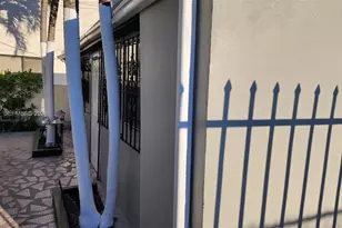 2272 SW 8th St, Miami, FL 33135 - Photo 3