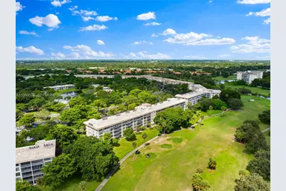 3850 Oaks Clubhouse Dr #504, Pompano Beach, FL 33069 - Photo 49