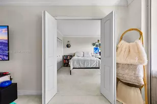 3850 Oaks Clubhouse Dr, Pompano Beach, FL 33069 - Photo 29