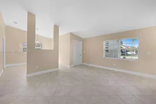 1745 N Goldeneye Ln, Homestead, FL 33035 - Photo 7