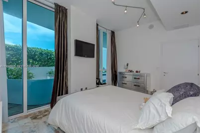 50 S Pointe Dr #511, Miami Beach, FL 33139 - Photo 13