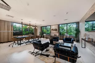 121 NE 34th St, Miami, FL 33137 - Photo 31