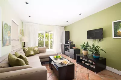 1308 Drexel Ave #112, Miami Beach, FL 33139 - Photo 7