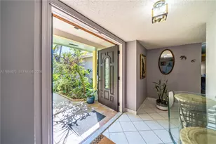 6337 SW 32nd St, Miramar, FL 33023 - Photo 5