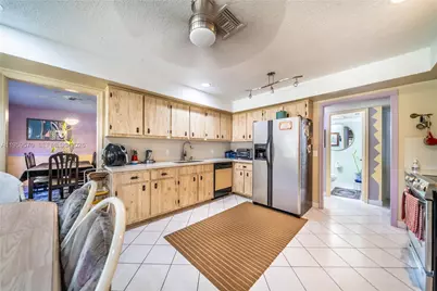 6337 SW 32nd St, Miramar, FL 33023 - Photo 11