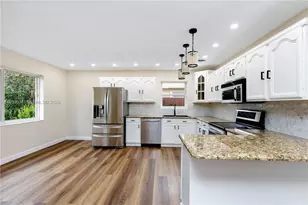 1507 Harding St, Hollywood, FL 33020 - Photo 9