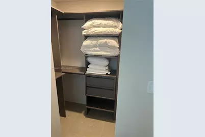 11 NE 6 St #411, Miami, FL 33132 - Photo 15