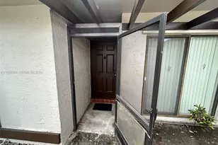 1540 NW 98th Terrace, Pembroke Pines, FL 33024 - Photo 11