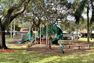 1540 NW 98th Terrace, Pembroke Pines, FL 33024 - Photo 53