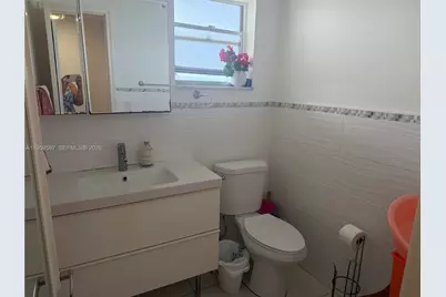 319 NE 14th Ave #603, Hallandale Beach, FL 33009 - Photo 5