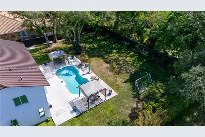 7330 SW 165th St, Palmetto Bay, FL 33157 - Photo 31