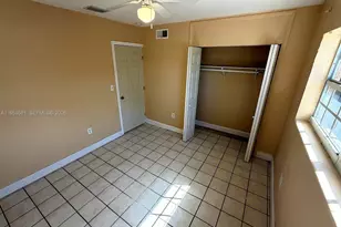 14407 NE 5th Ave, Miami, FL 33161 - Photo 17