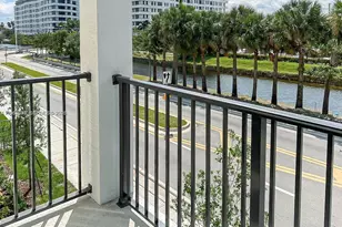 8001 NW 41st St, Doral, FL 33166 - Photo 11