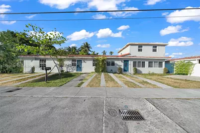 11021 SW 4th St, Sweetwater, FL 33174 - Photo 1