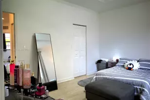 8915 W 35th Ave, Hialeah, FL 33018 - Photo 23