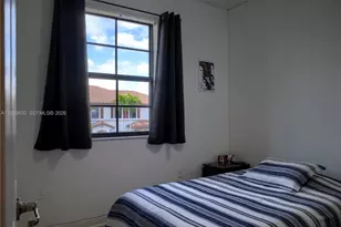 8915 W 35th Ave, Hialeah, FL 33018 - Photo 31
