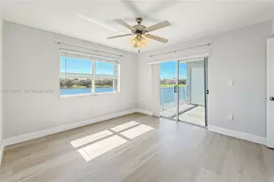 8590 SW 212th St, Cutler Bay, FL 33189 - Photo 7