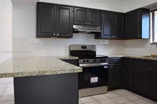 9223 SW 130th St, Miami, FL 33176 - Photo 5