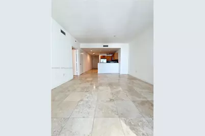 1060 Brickell Ave #2113, Miami, FL 33131 - Photo 13