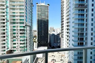 1060 Brickell Ave, Miami, FL 33131 - Photo 19