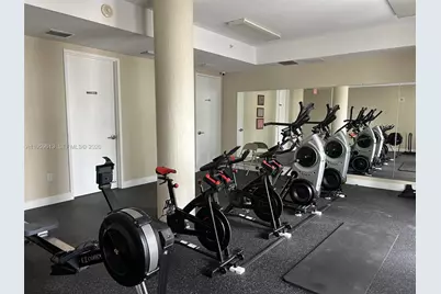 115 SW 11 St #802, Miami, FL 33130 - Photo 17