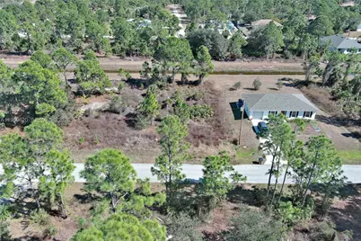 943 Foxdale Ave, Lehigh Acres, FL 33974 - Photo 11