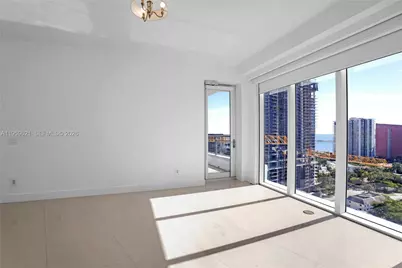 60 SW 13th St #1700, Miami, FL 33130 - Photo 7