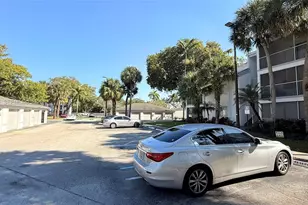 5612 Rock Island Rd, Tamarac, FL 33319 - Photo 7