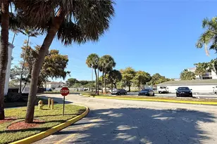 5612 Rock Island Rd, Tamarac, FL 33319 - Photo 5