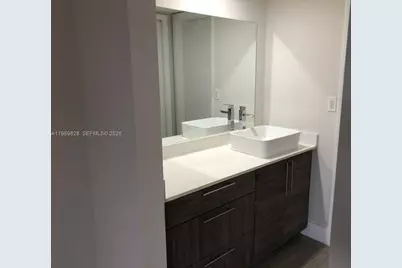 161 Lakeview Dr #204, Weston, FL 33326 - Photo 7