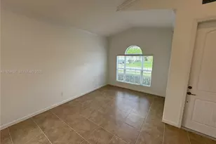 4830 Foxtail Palm Ct, Greenacres, FL 33463 - Photo 9