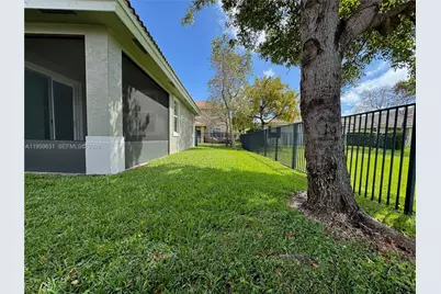 4830 Foxtail Palm Ct, Greenacres, FL 33463 - Photo 65