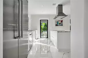 4363 Nautilus Dr, Miami Beach, FL 33140 - Photo 15