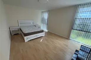 3475 N Country Club Dr, Aventura, FL 33180 - Photo 9