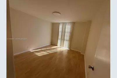 3475 N Country Club Dr #408, Aventura, FL 33180 - Photo 5