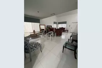 7332 SW 158th Ave, Miami, FL 33193 - Photo 5