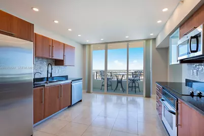 610 W Las Olas Blvd #2014N, Fort Lauderdale, FL 33312 - Photo 3