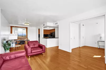 1775 Washington Ave #PH-4, Miami Beach, FL 33139 - Photo 7