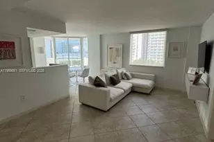 1621 Bay Rd, Miami Beach, FL 33139 - Photo 1