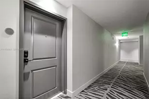 7910 Harbor Island Dr, North Bay Village, FL 33141 - Photo 31