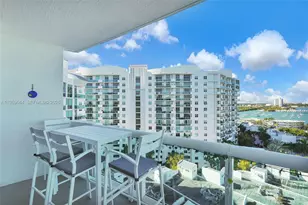 7910 Harbor Island Dr, North Bay Village, FL 33141 - Photo 41