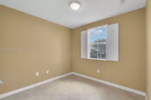 3064 SE 1st Dr, Homestead, FL 33033 - Photo 9