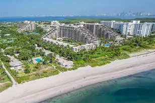 151 Crandon Blvd, Key Biscayne, FL 33149 - Photo 33