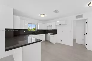 10327 SW 176th St, Miami, FL 33157 - Photo 7