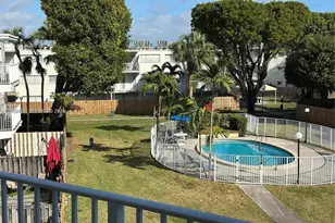 7713 SW 88th St, Miami, FL 33156 - Photo 13