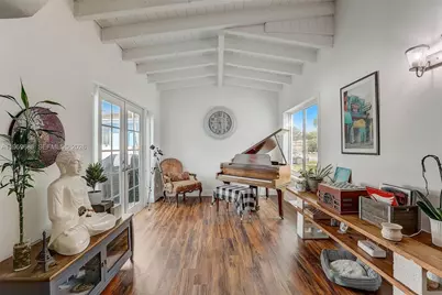 14530 Garden Dr, Miami, FL 33168 - Photo 3