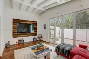 14530 Garden Dr, Miami, FL 33168 - Photo 11