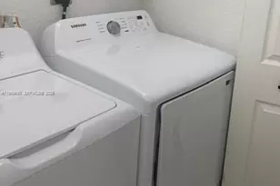 12471 SW 123rd St, Miami, FL 33186 - Photo 11