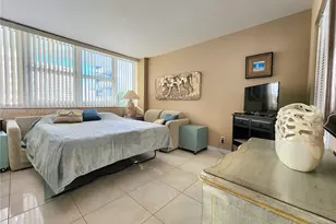 2030 S Ocean Dr, Hallandale Beach, FL 33009 - Photo 23