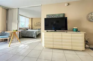 2030 S Ocean Dr, Hallandale Beach, FL 33009 - Photo 21